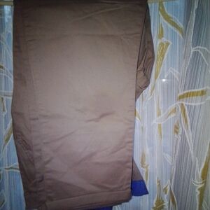 Women's Slim khaki Capris